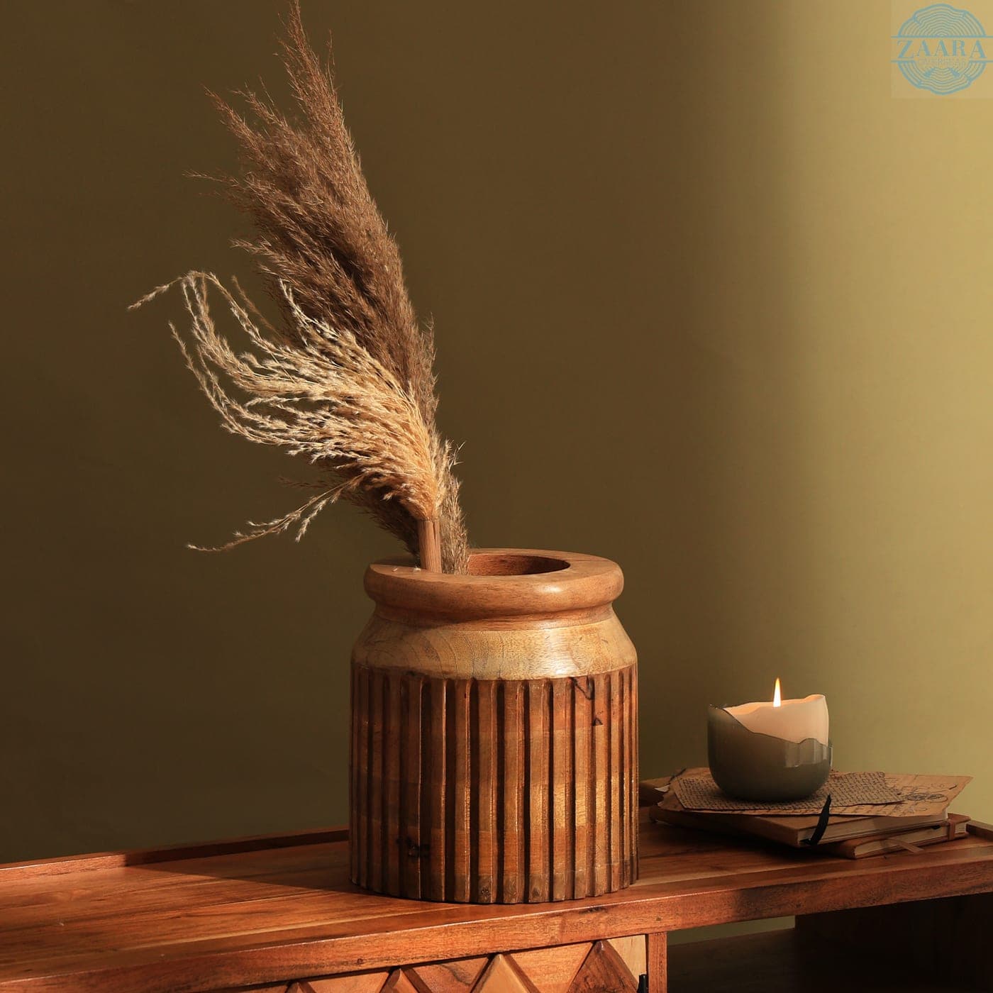 Ribbed Wood Caddy — Designer Library